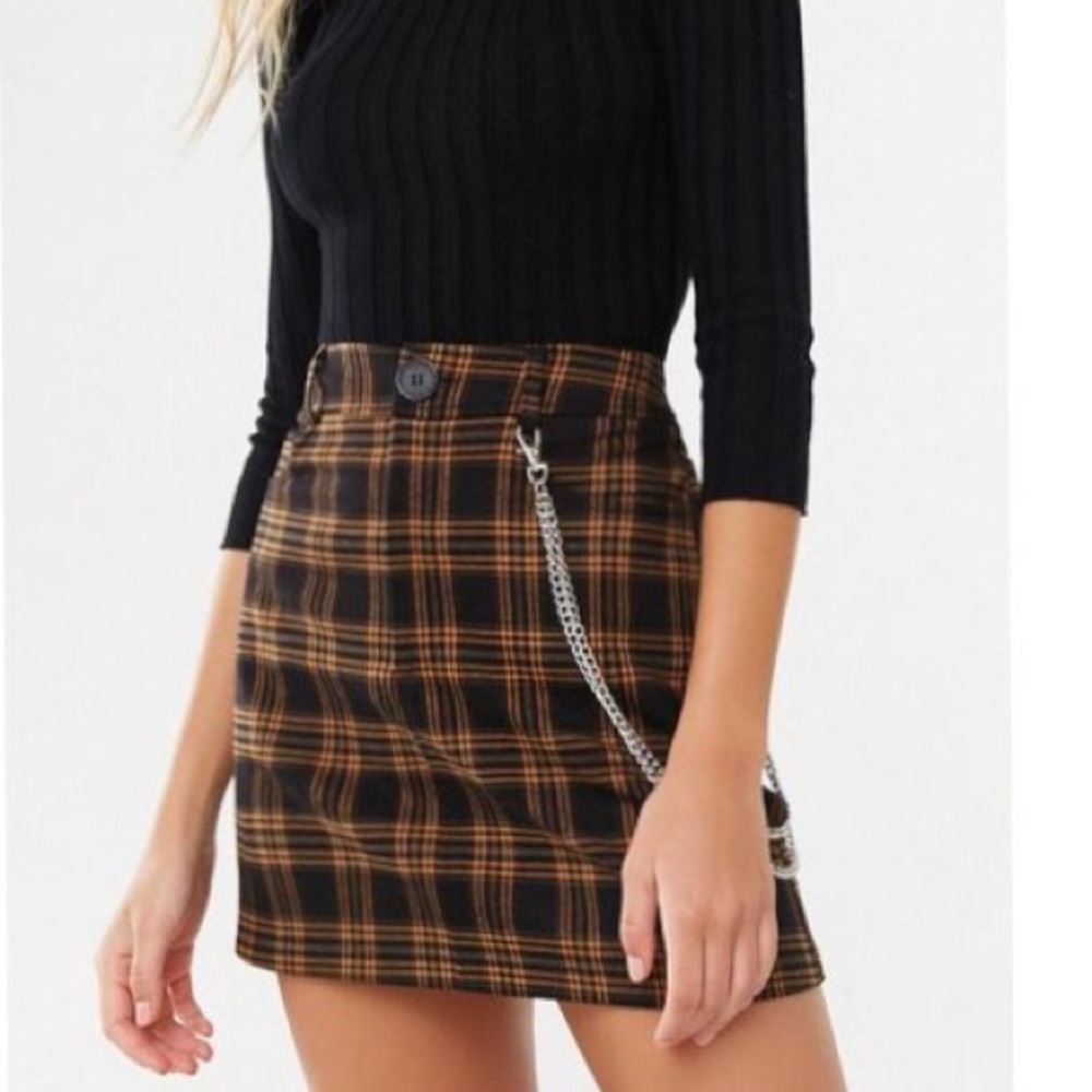 Forever 21 Skirt with chain
